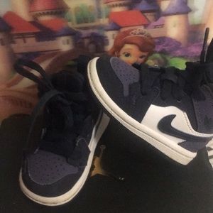 Infant shoes